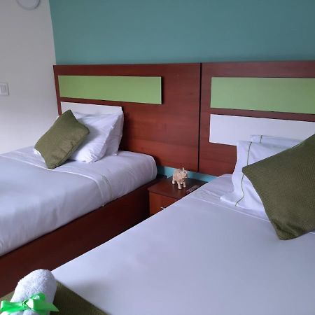 Hotel Victoria 26 Bogotá Esterno foto