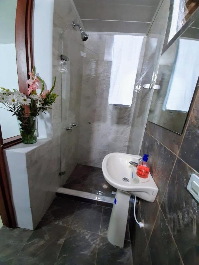 Hotel Victoria 26 Bogotá Esterno foto